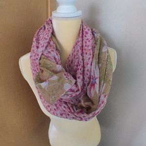 Infinity scarf